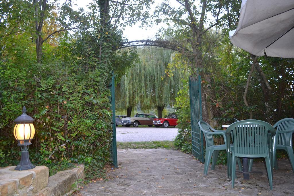 Auberge Les Sibourgs Hotell Bourdeaux Eksteriør bilde